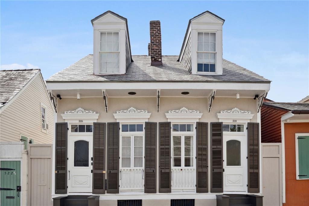 520 BURGUNDY Street