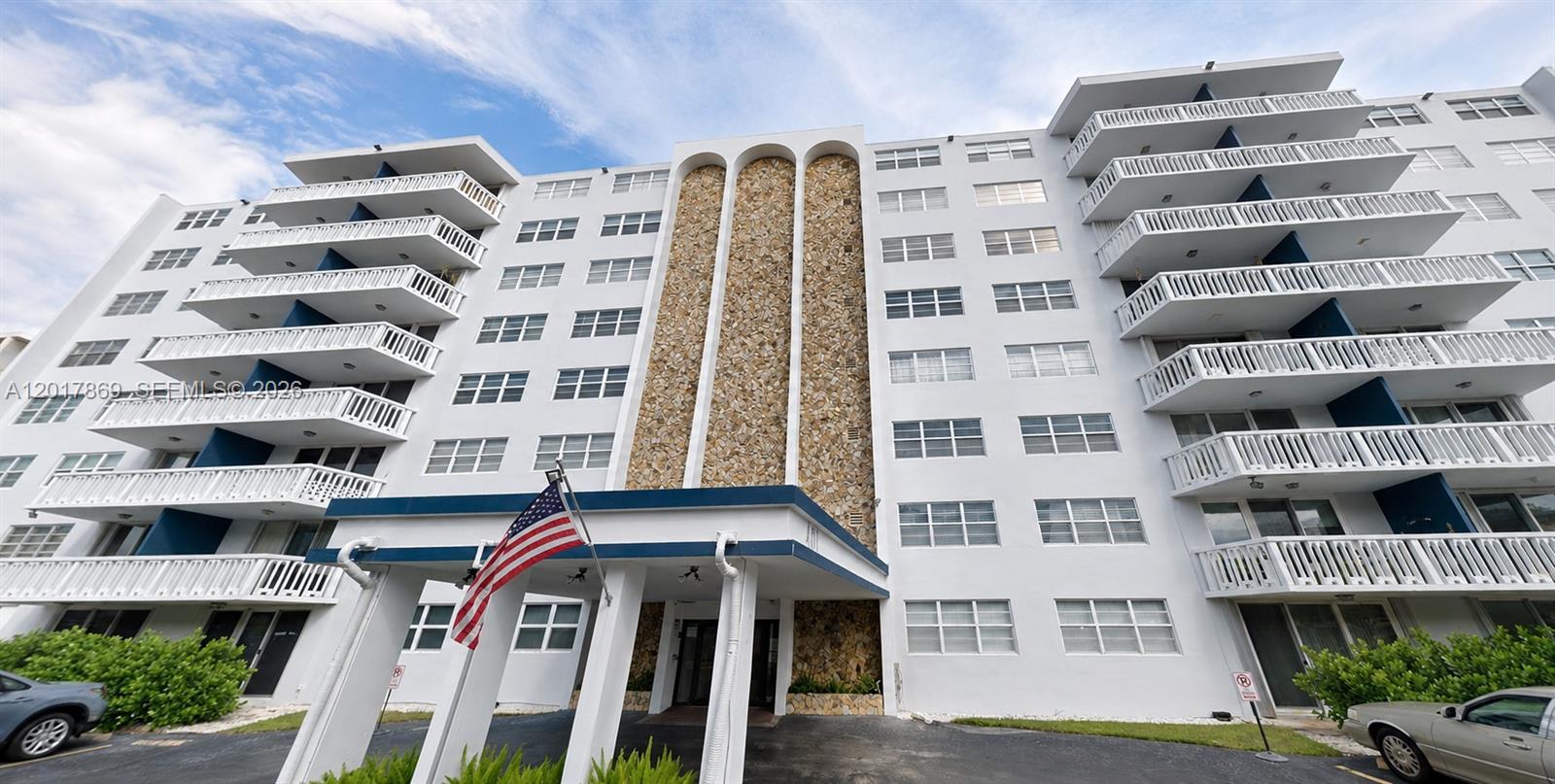 Meadowbrook Condo Apts Bl