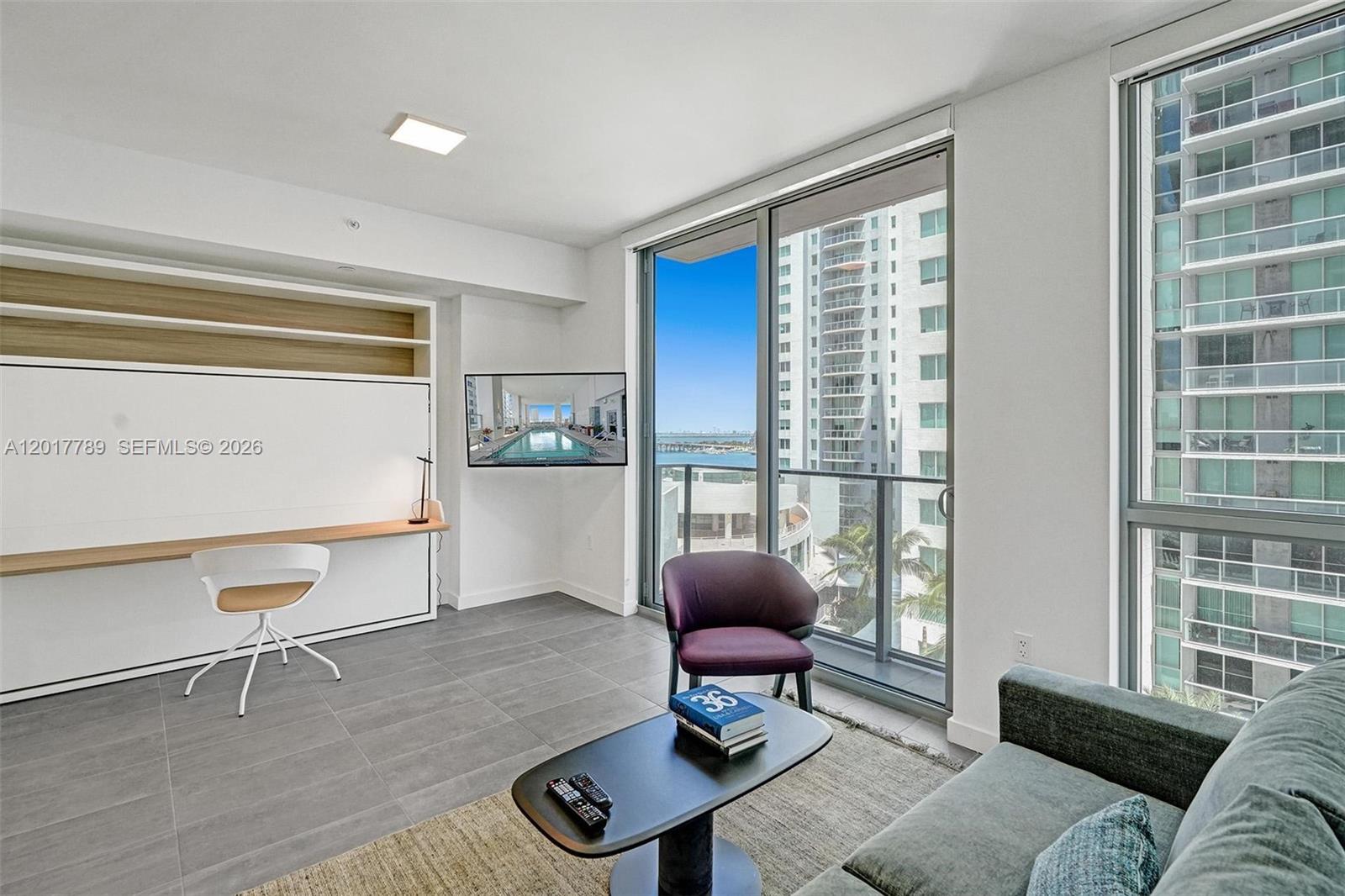 227 Ne 2Nd Street Condo