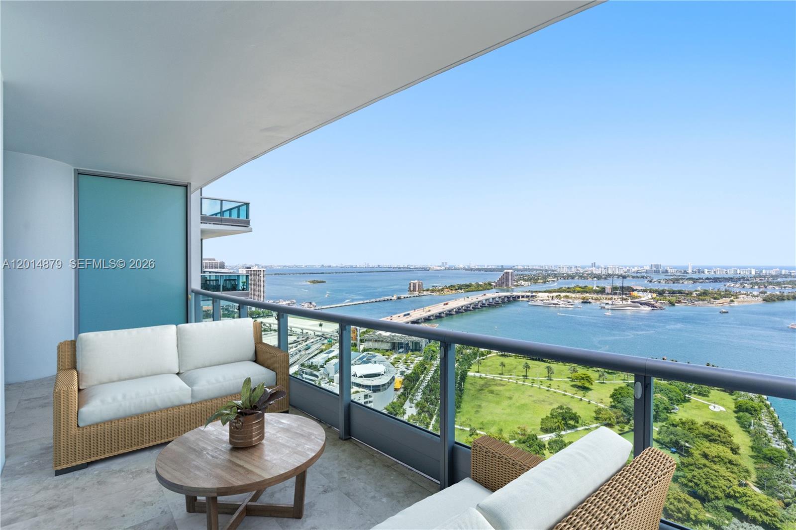 900 Biscayne Bay Condo