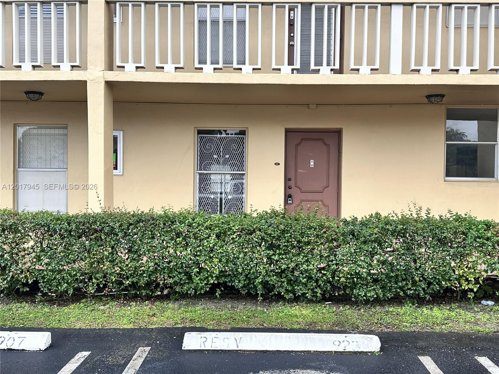 Bermuda Club Five Condo