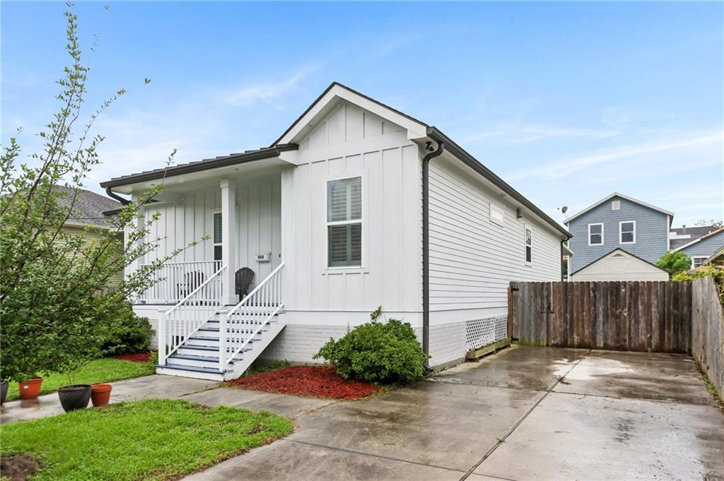 Photo 2 of Single family home for sale at 5216 Paris Ave, New Orleans, LA 70122 | MLS# 2557721 | Listing updated on 2026-10-16