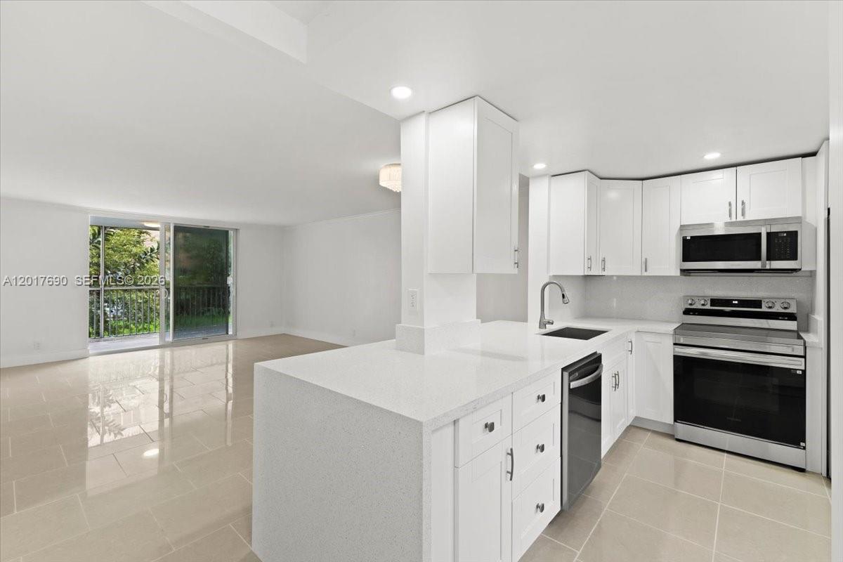 Meadowbrook Towers Condo