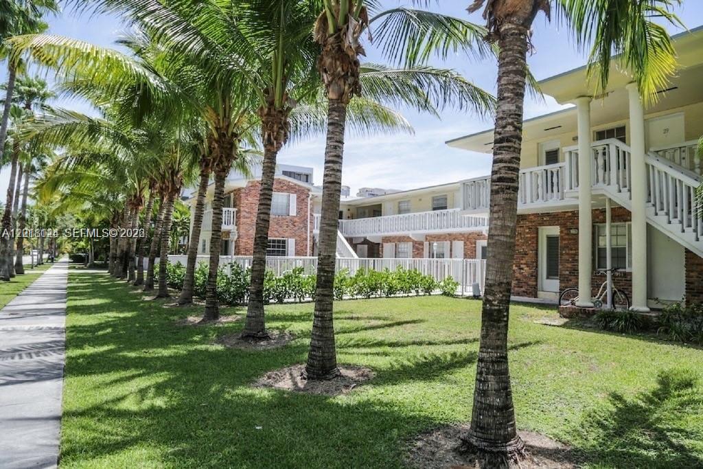 Sunrise Club Condo