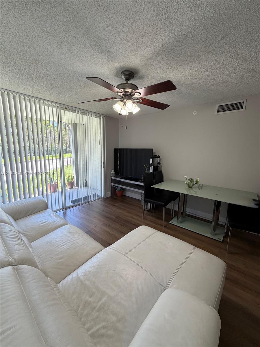 Enclave At Doral Condo No