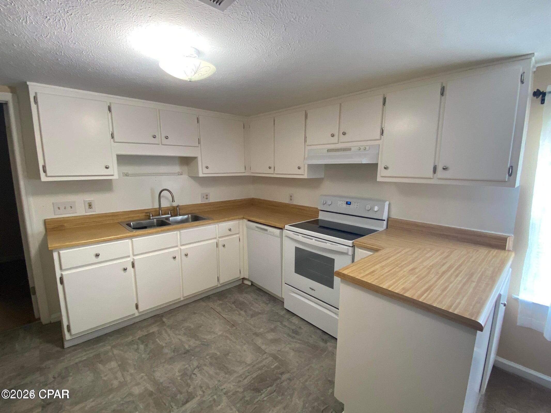 Image 3 For 1006 Massalina Drive