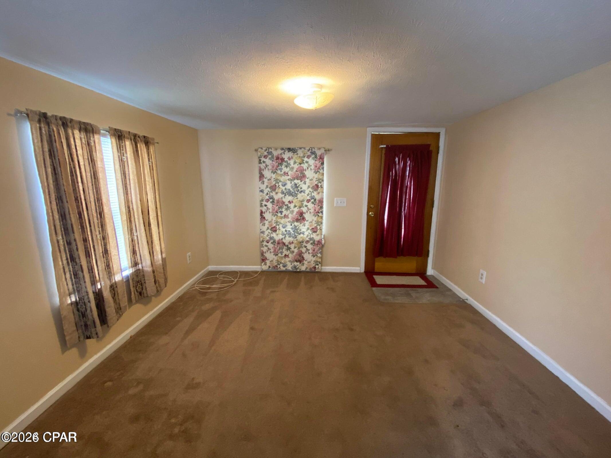 Image 6 For 1006 Massalina Drive
