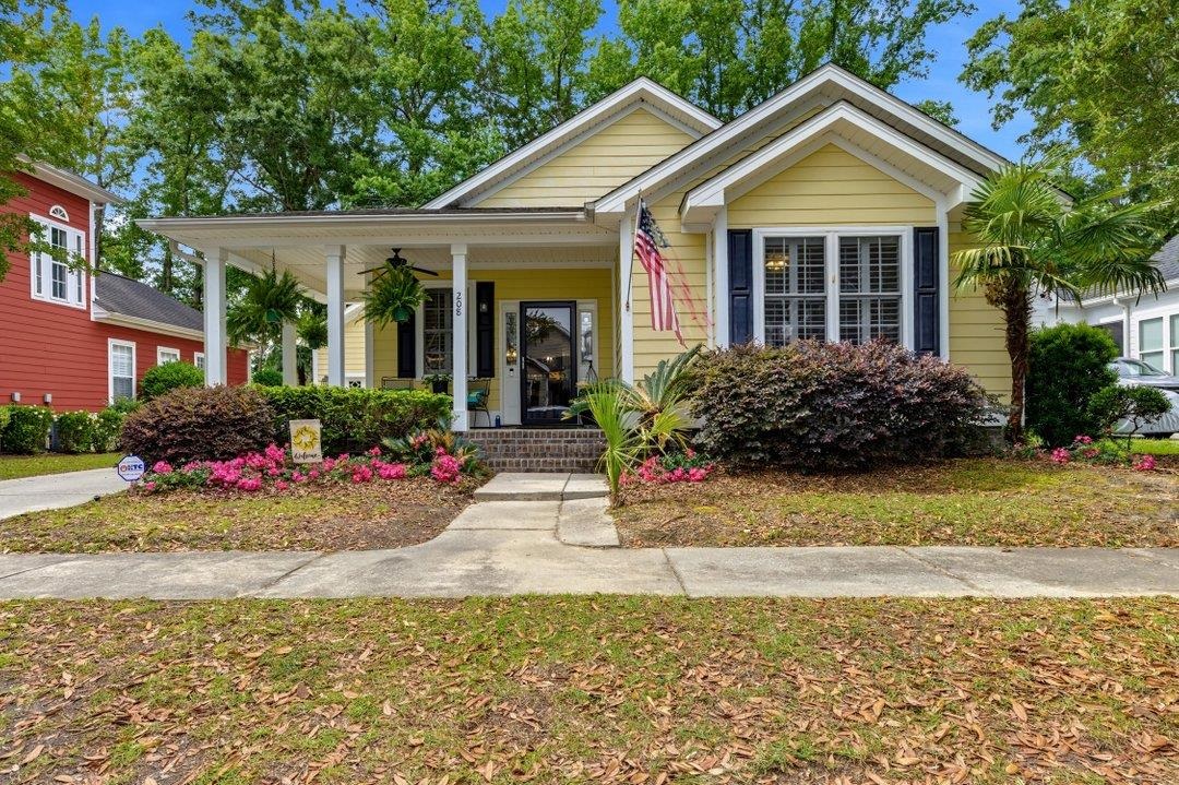 208 Greenwich Dr. Conway, SC 29526