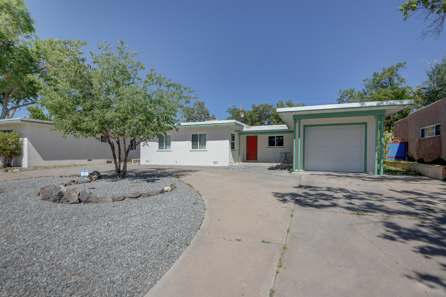 324 Chula Vista Place NE, Albuquerque