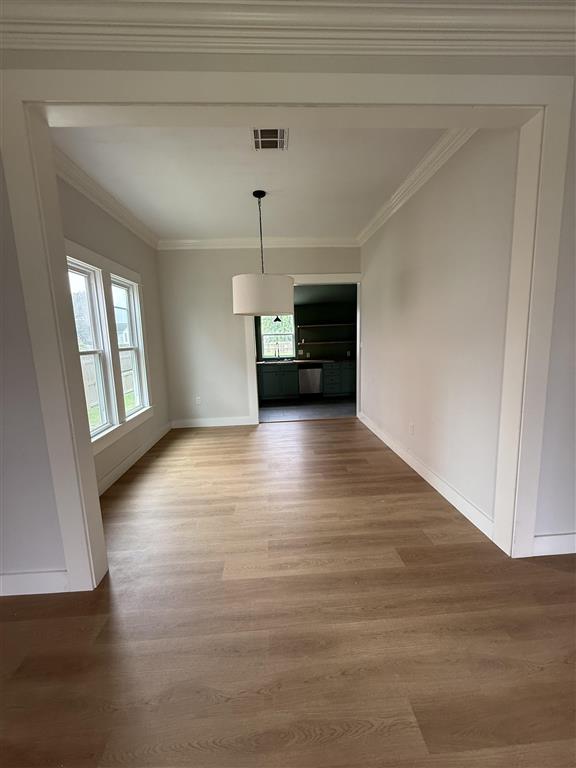 1014 Iris Street — photo 3