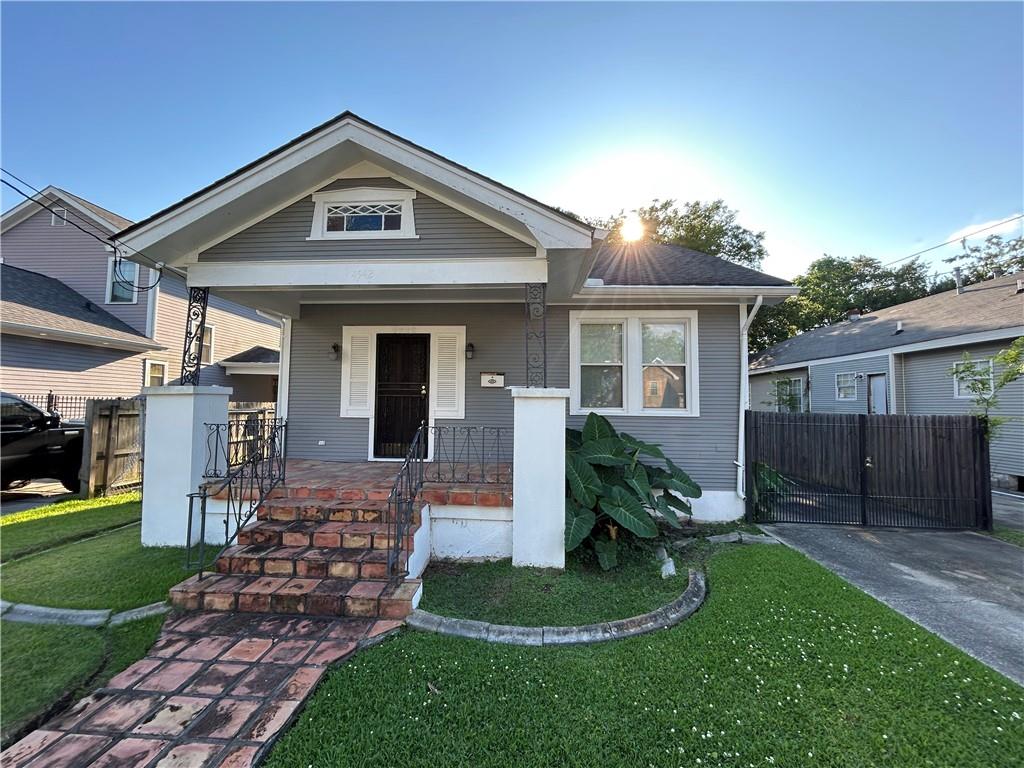1st image of 4942 Music St, New Orleans, LA 70122 | MLS# 2557861
