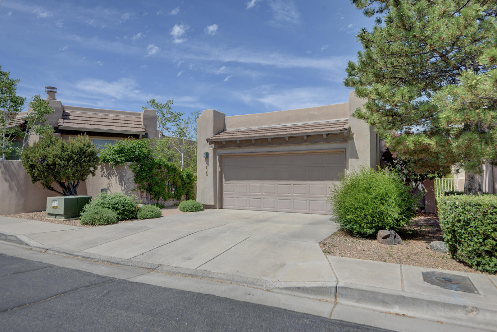 Homes for sale in Albuquerque, NM | 6309 Greyleaf Trl Ne, Albuquerque, NM 87111 | MLS# 1103489