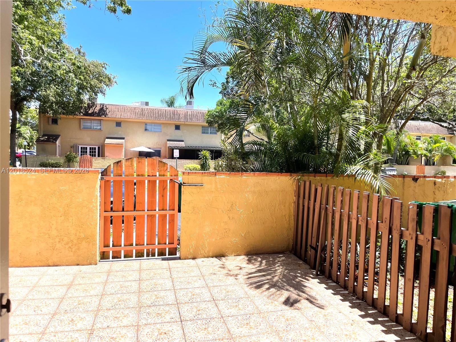 Property photo # 0