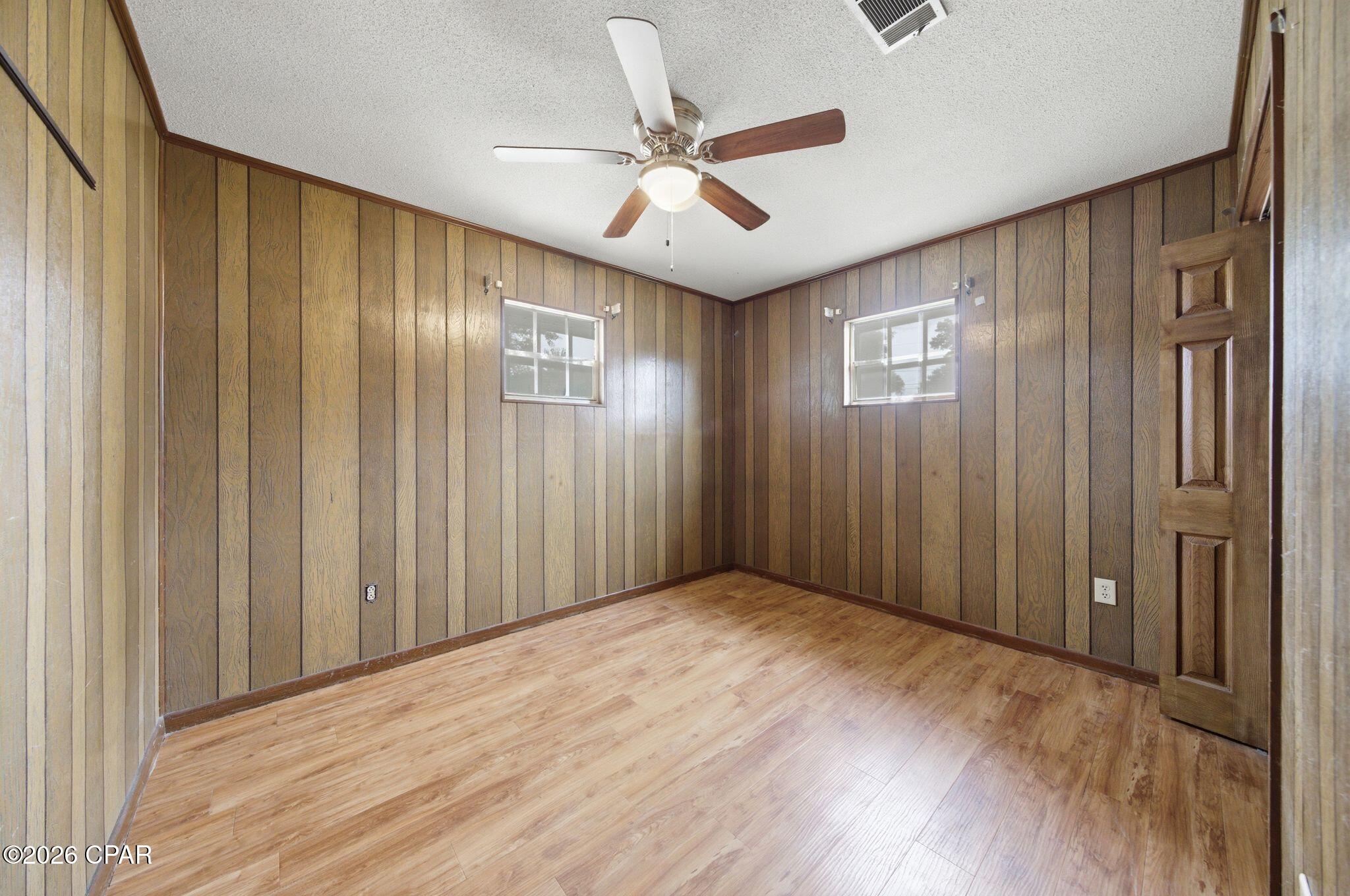Image 11 For 4134 Barber Street