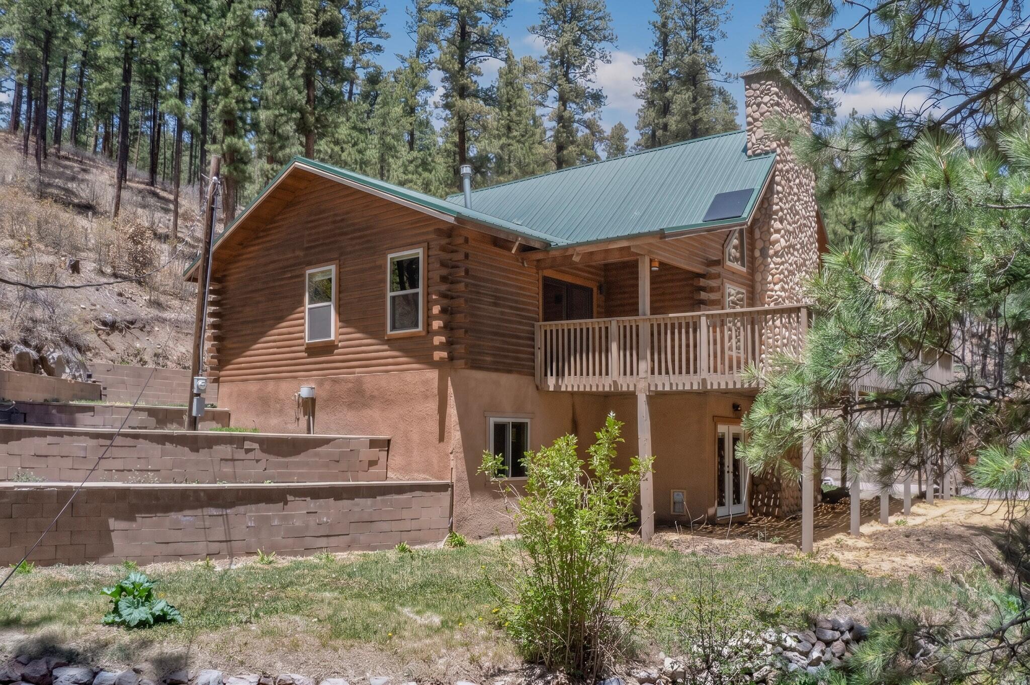 903 Sulphur Creek Road, Jemez Springs