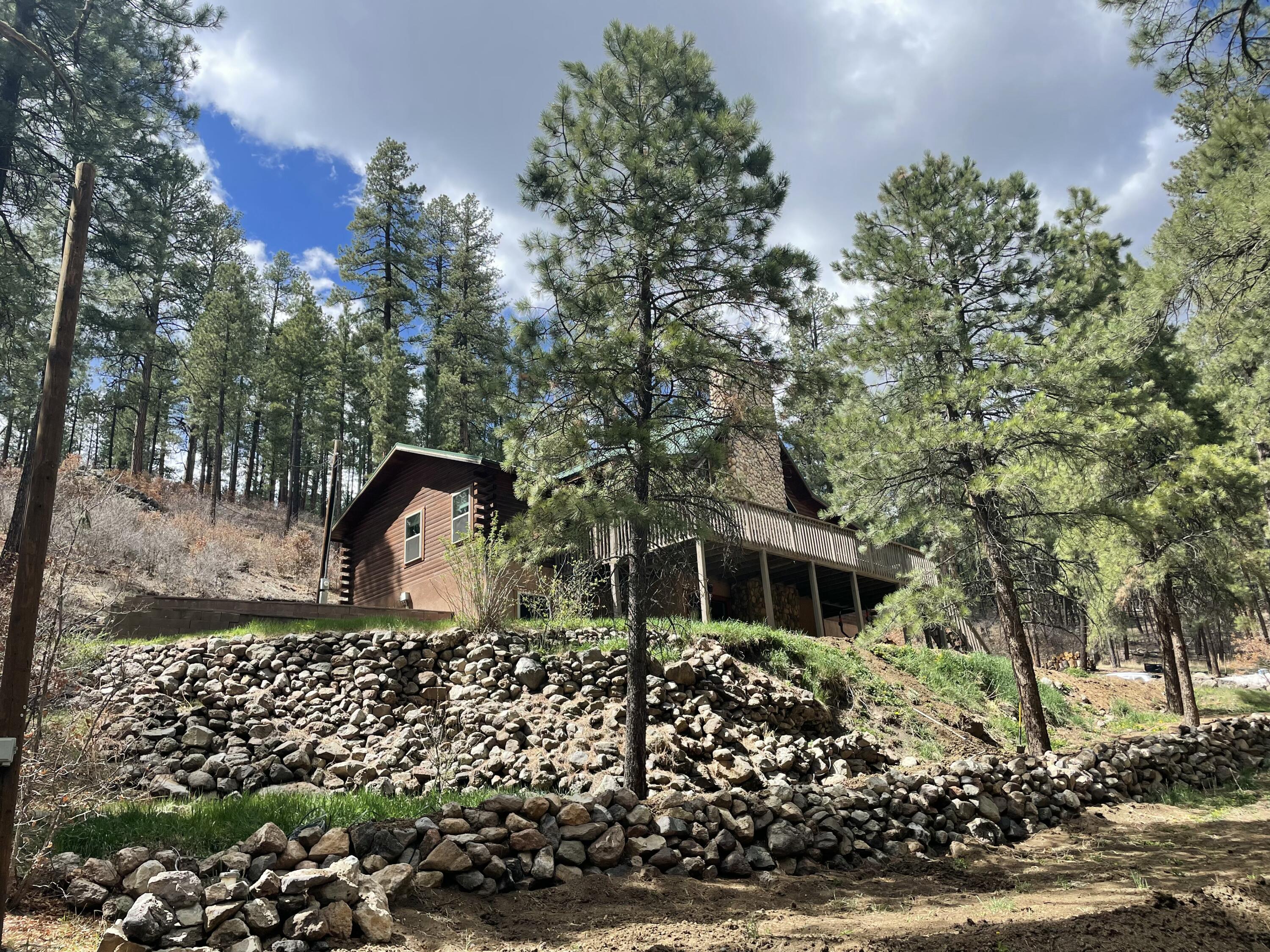 Homes for sale in Jemez Springs, NM | 903 Sulphur Creek Rd, Jemez Springs, NM 87025 | MLS# 1103494