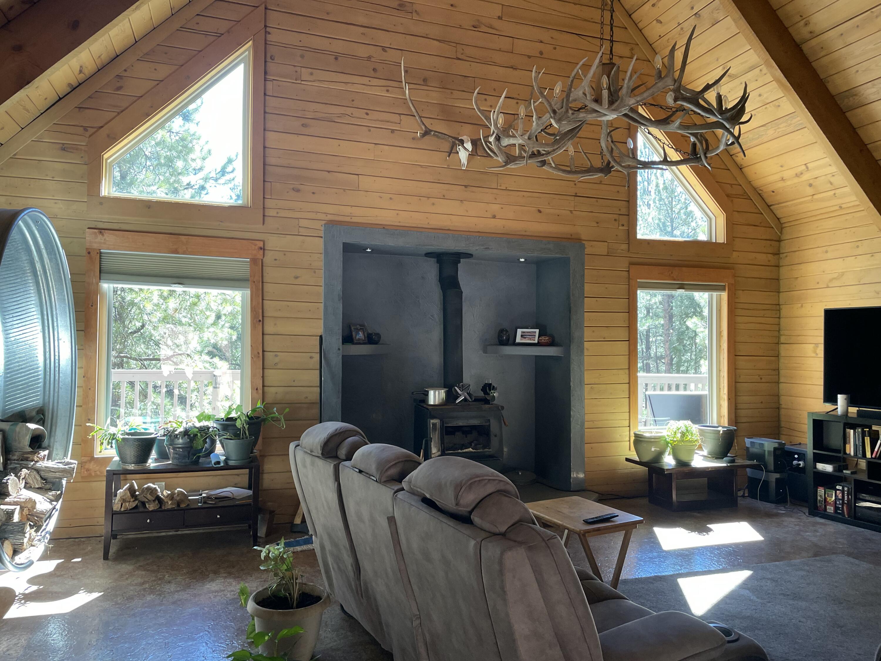 Homes for sale in Jemez Springs, NM | 903 Sulphur Creek Rd, Jemez Springs, NM 87025 | MLS# 1103494