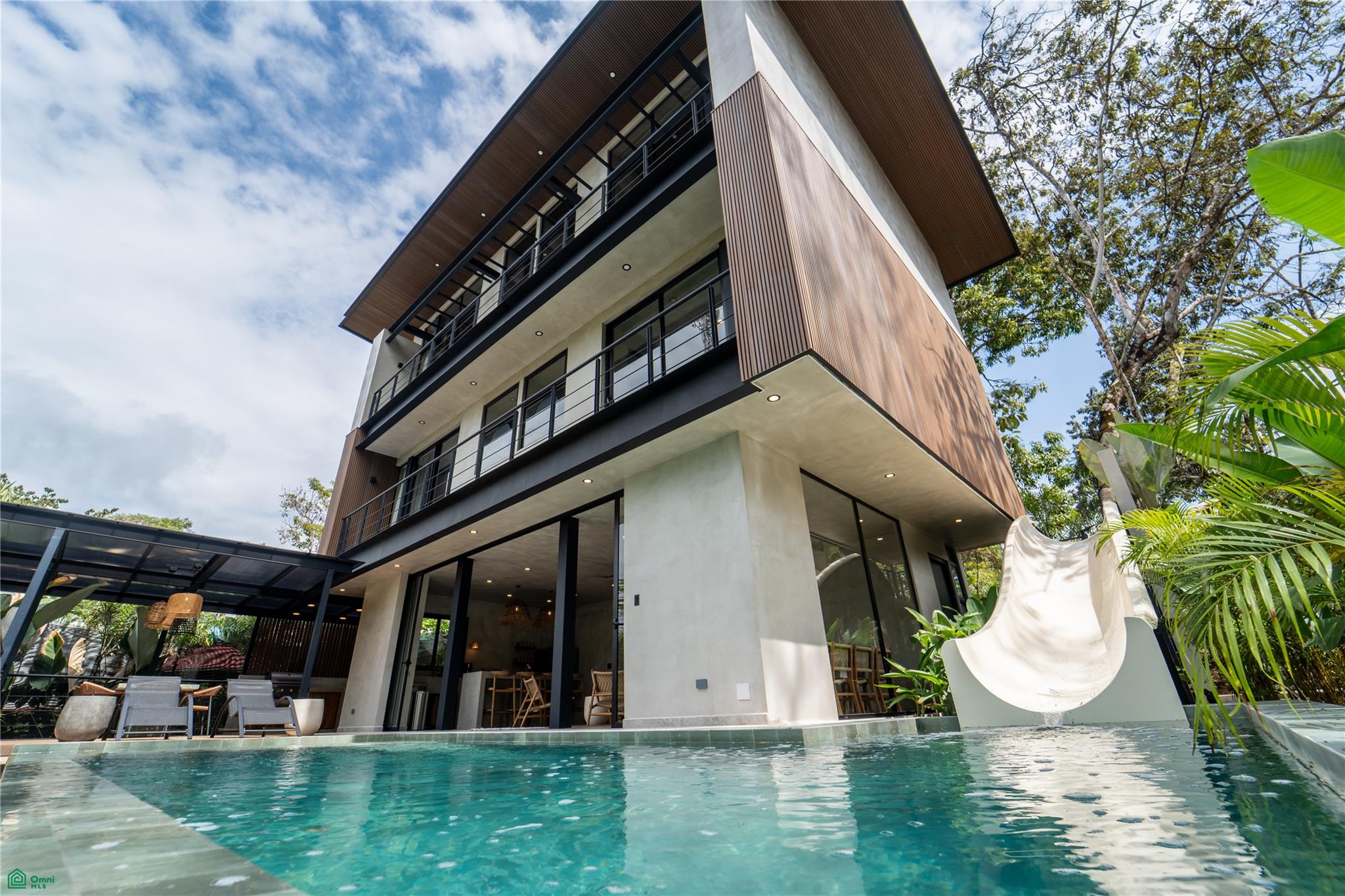 4 bed Condo For Sale in , Puntarenas - 1