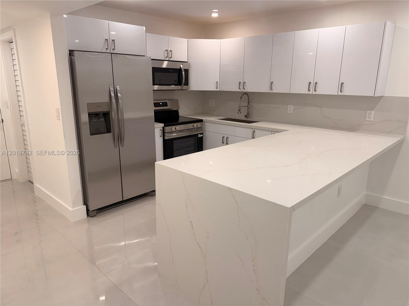 Property photo # 0