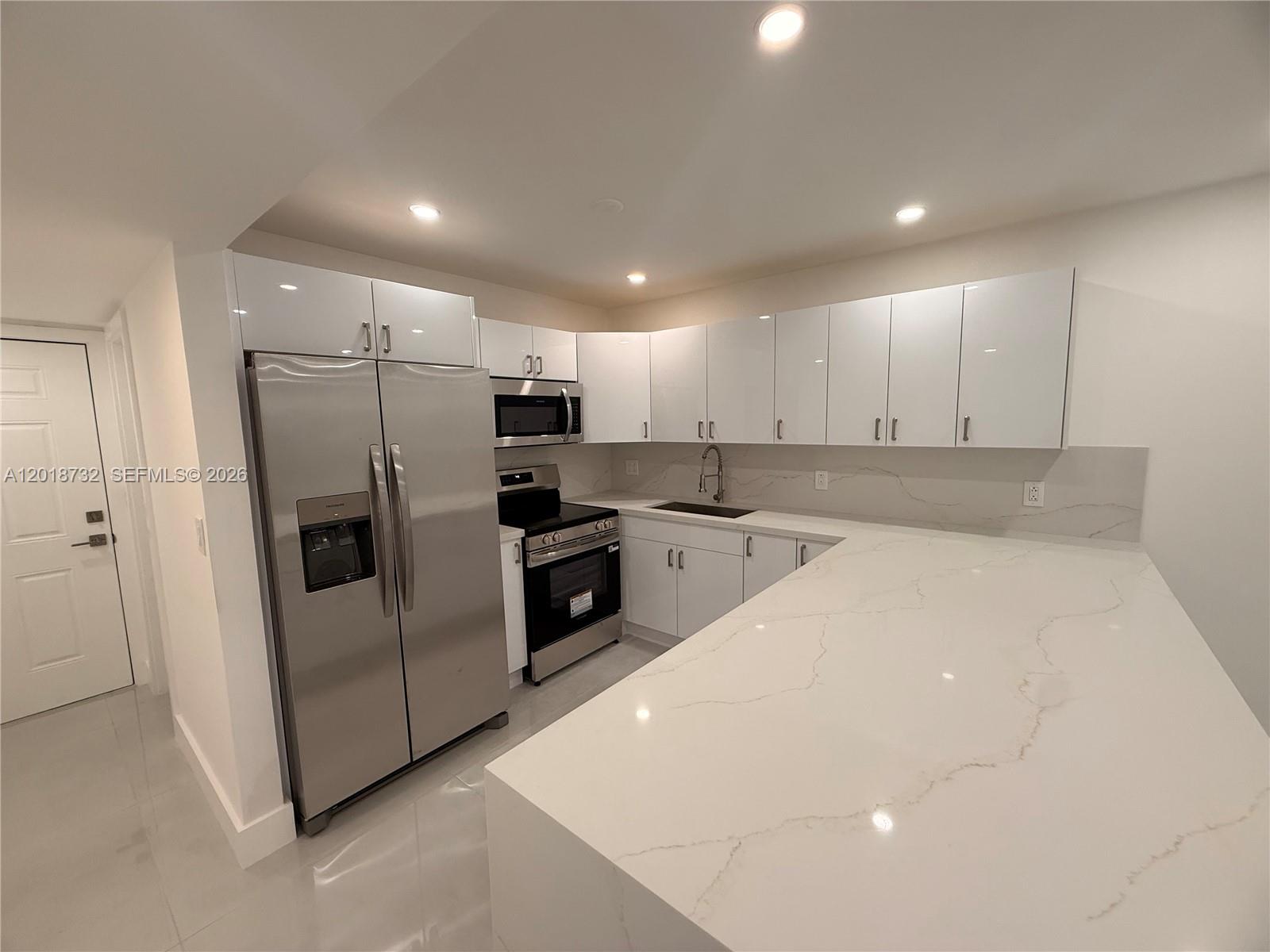 Property photo # 6