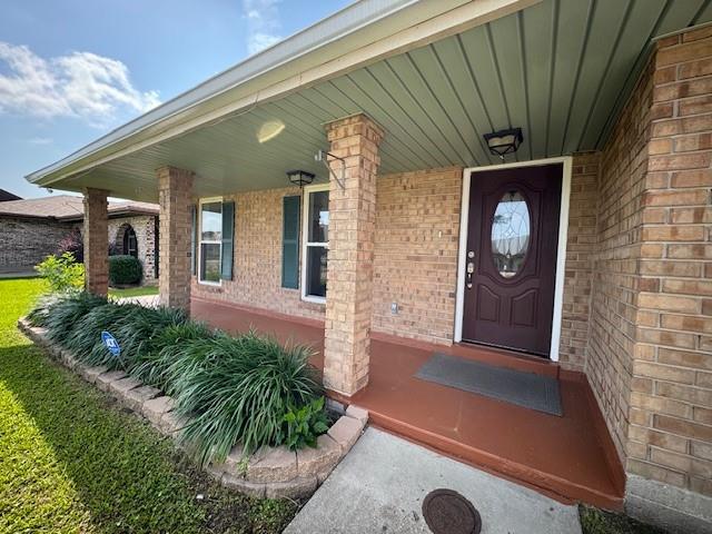 3rd image of 2217 Stall Dr, Harvey, LA 70058 | MLS# 2558018