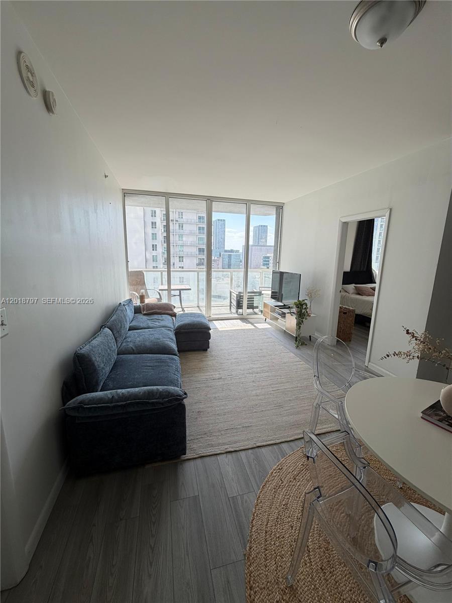 Vizcayne North Condo