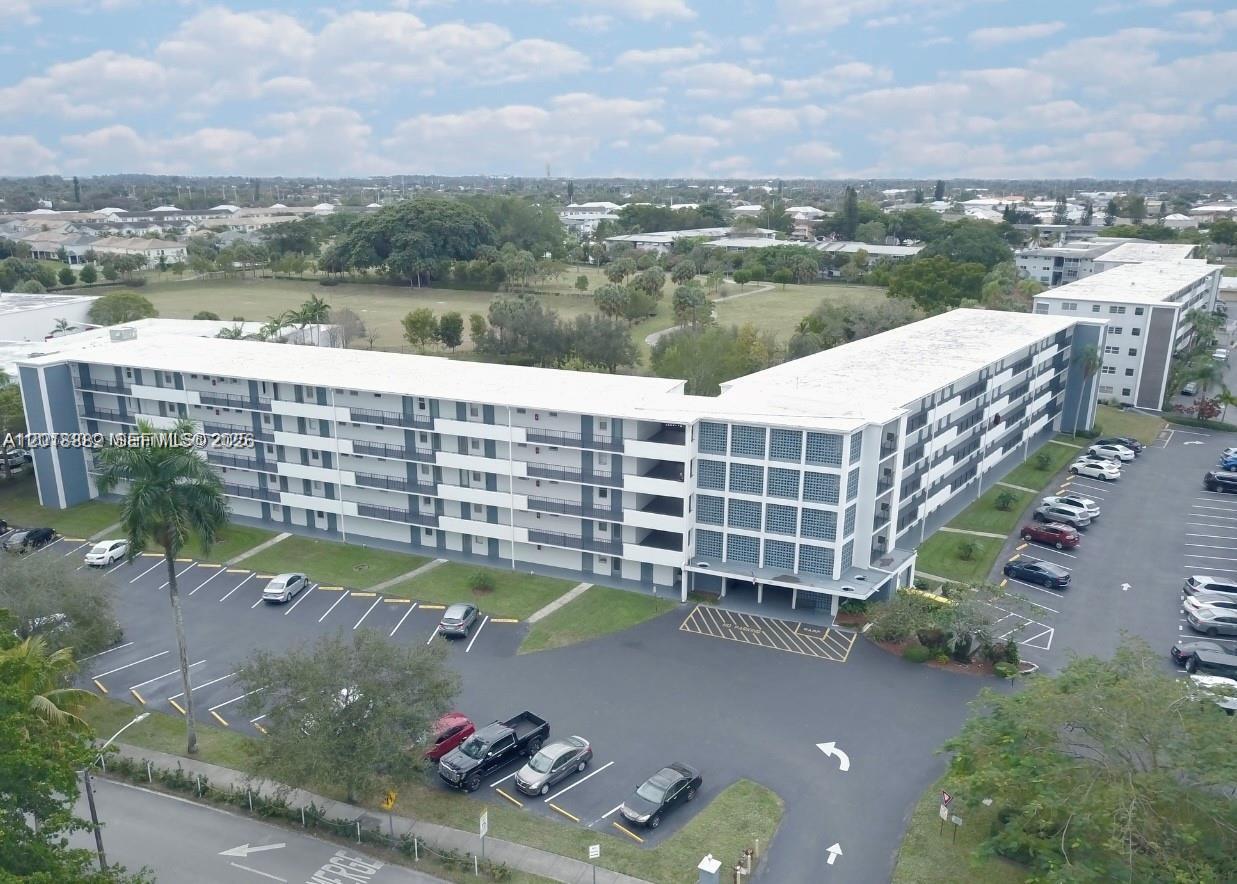 Hillcrest Building 16