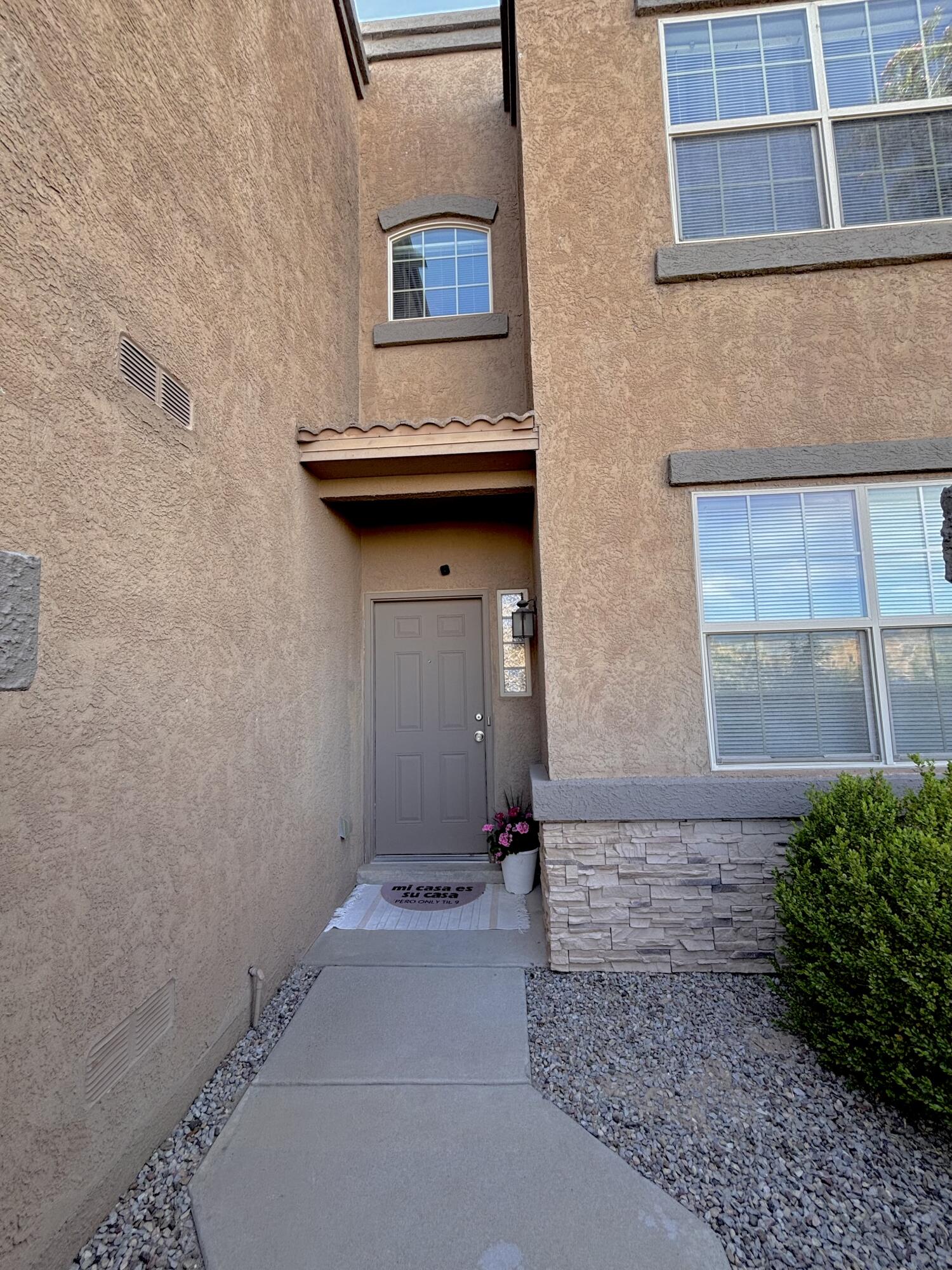 2nd image of 1901 Cortina Loop Se, Rio Rancho, NM 87124 | MLS# 1103532