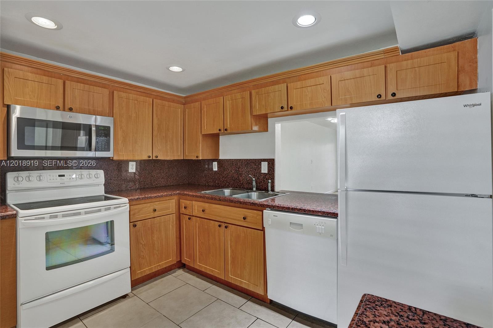 Property photo # 6