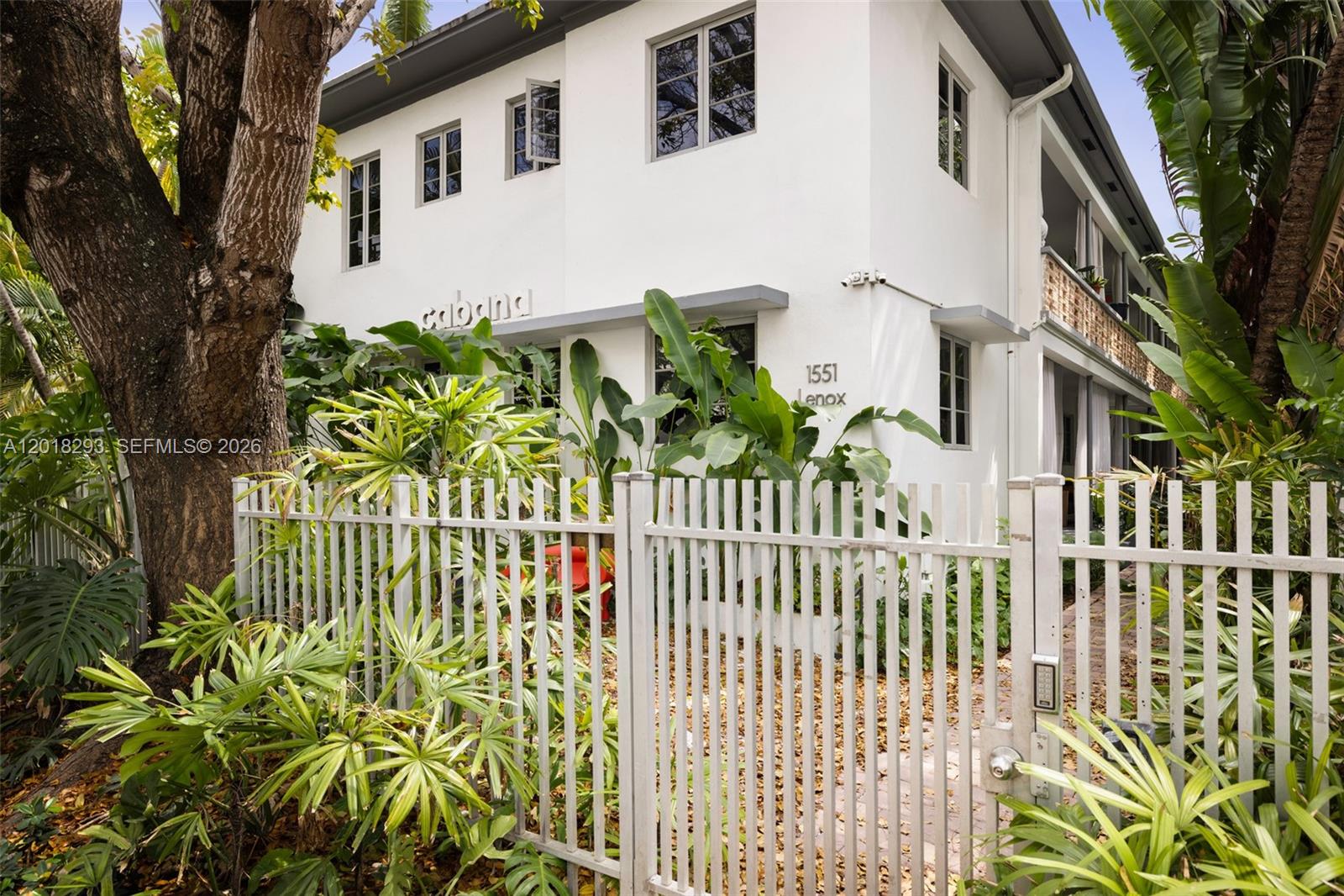 1551 Condo