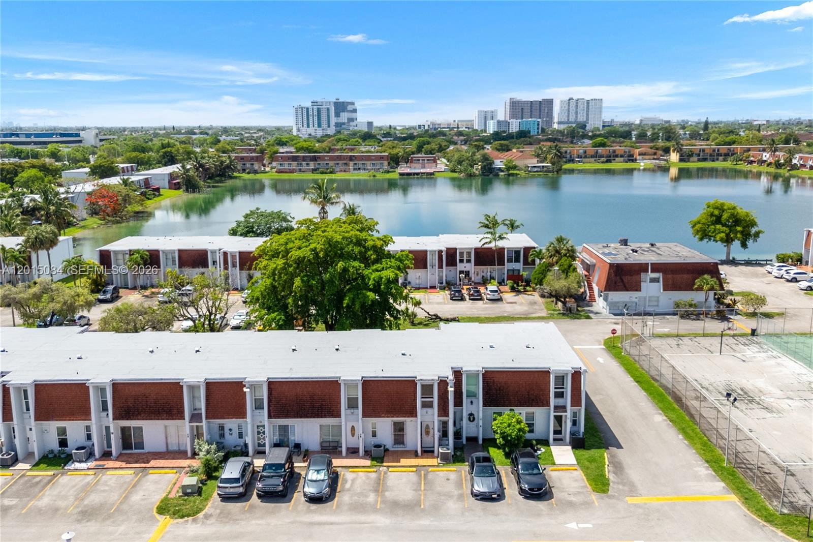 Homes for sale in Miami, FL | 606 Nw 107th Ave #9B, Miami, FL 33172 | MLS# A12015084