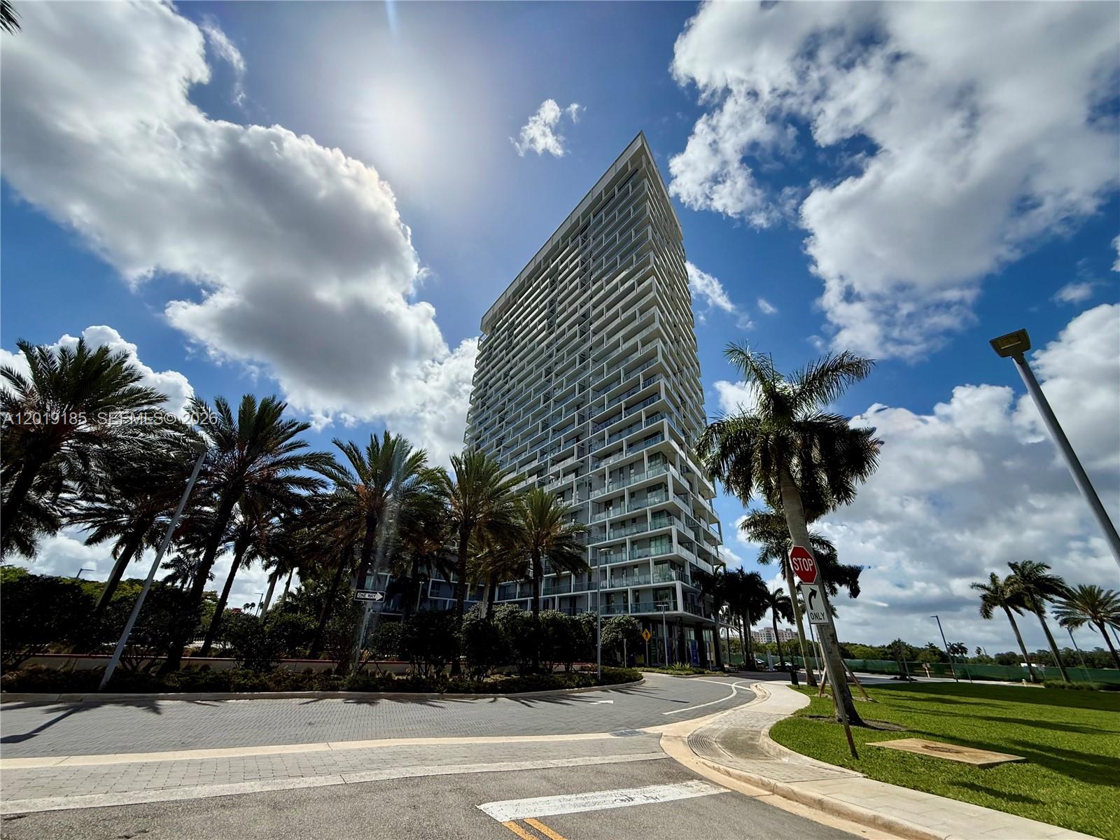 Metropica North Tower One