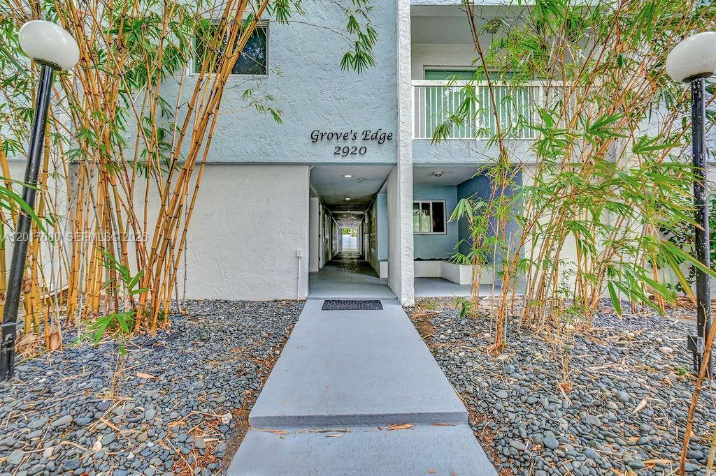 Groves Edge Condo