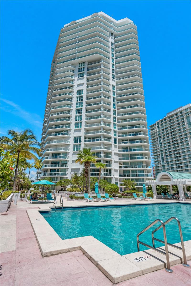 Oceania V Condo