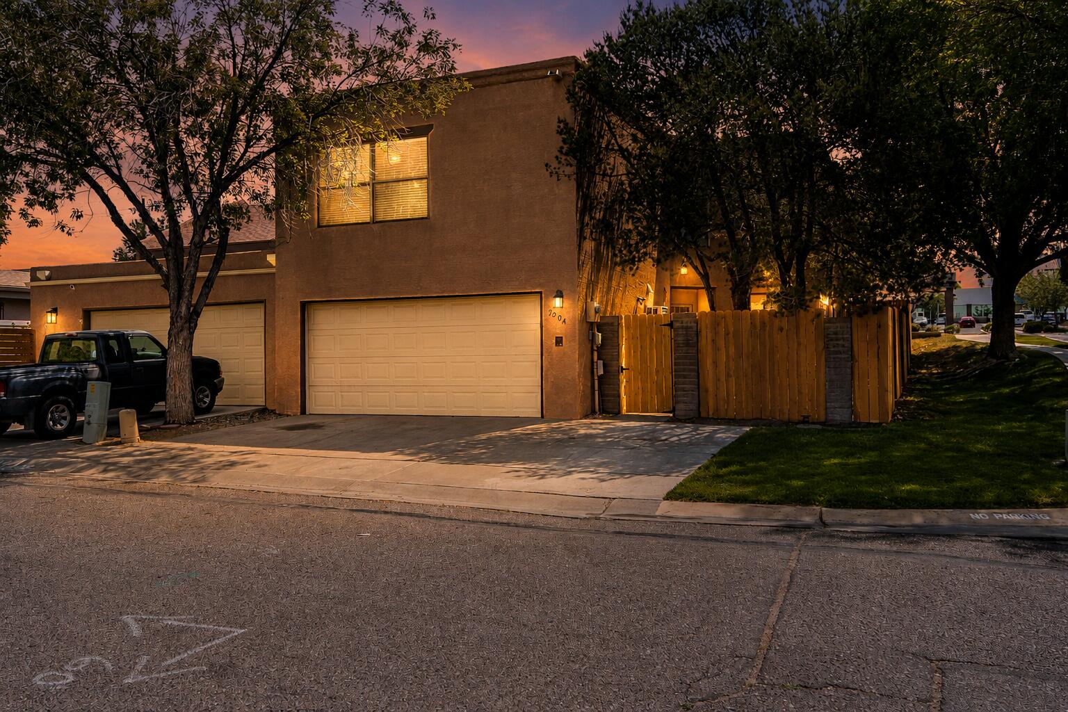 7904 Blue Jay Lane, Albuquerque NM 87109