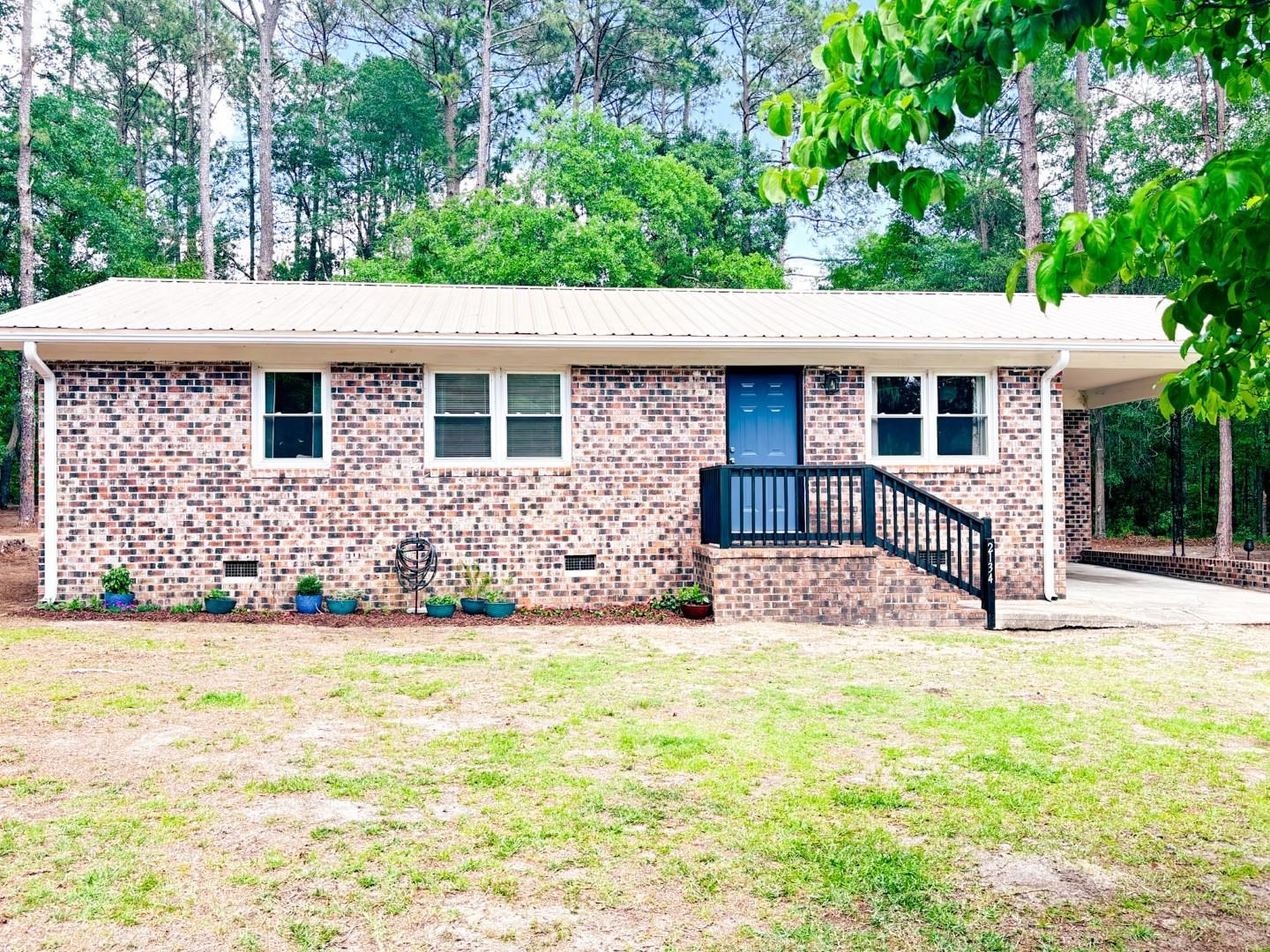 2134 Moccasin Bluff Rd Hamer, SC 29547