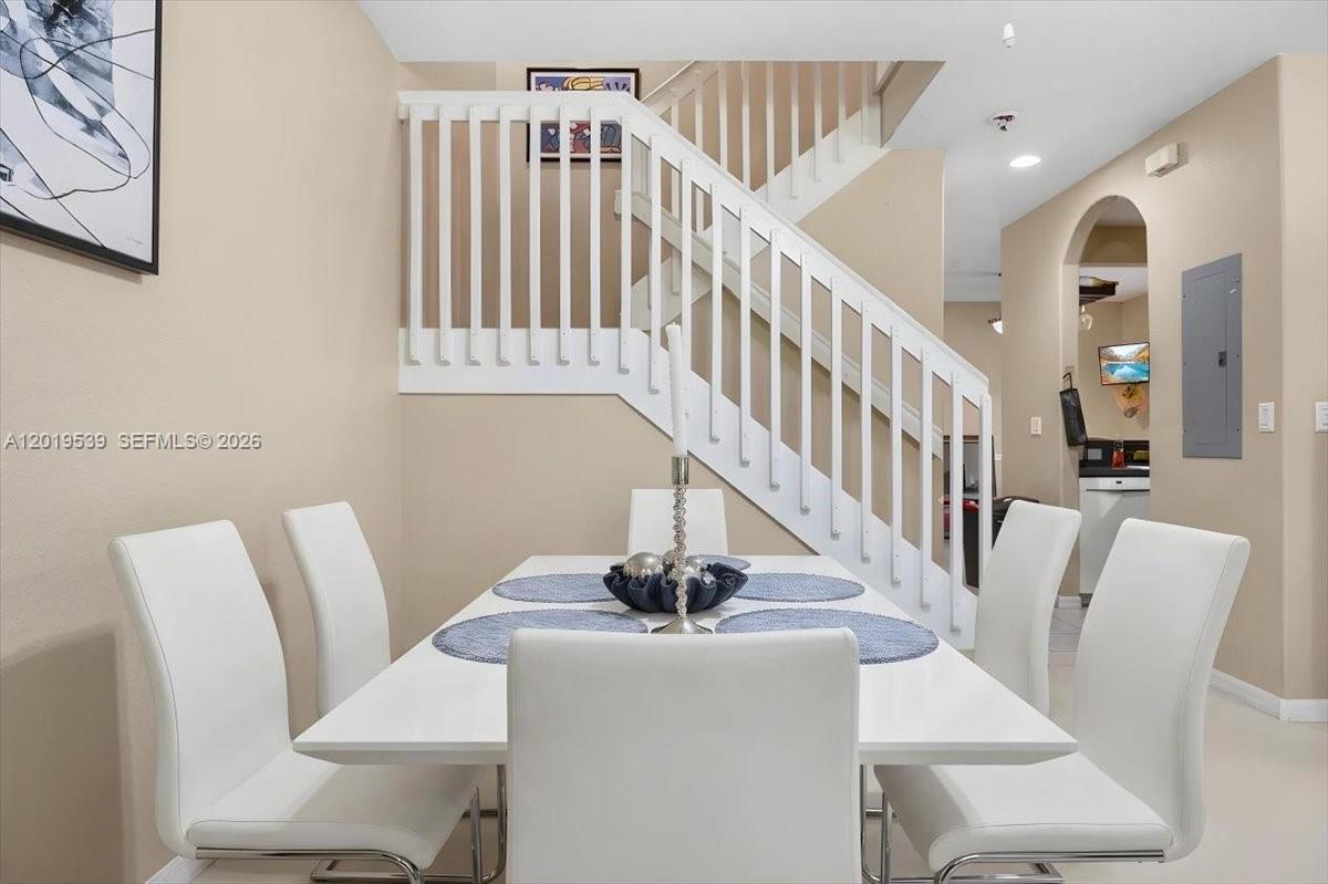 Property photo # 4