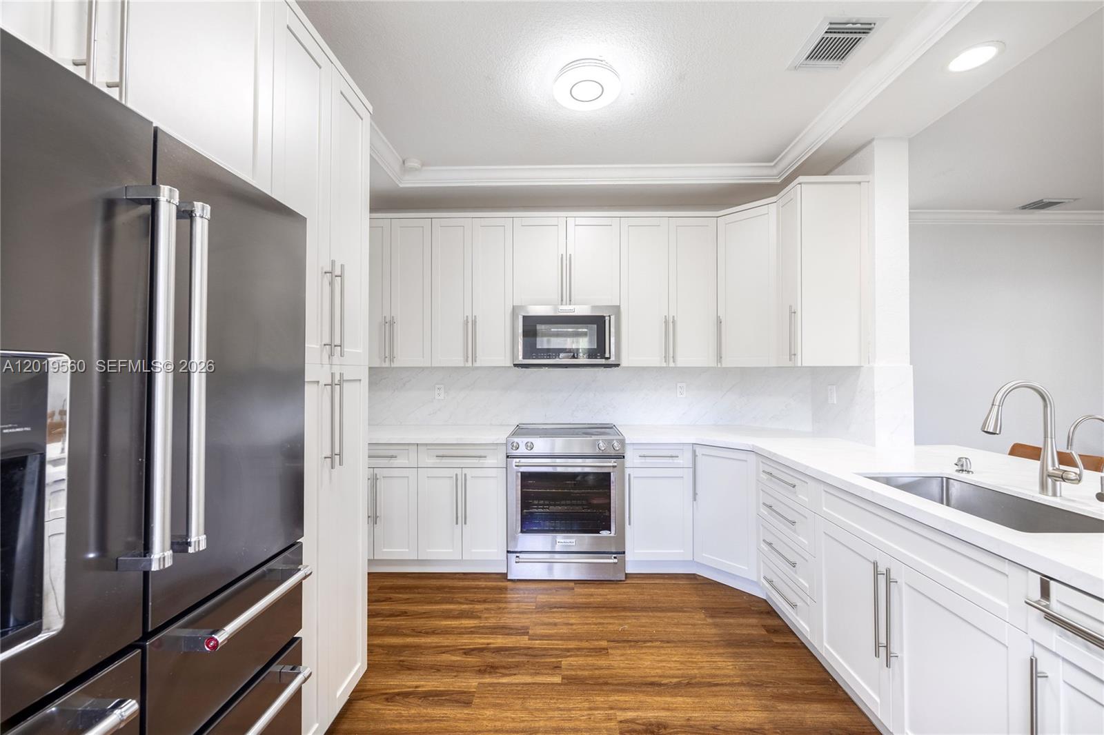 Property photo # 9