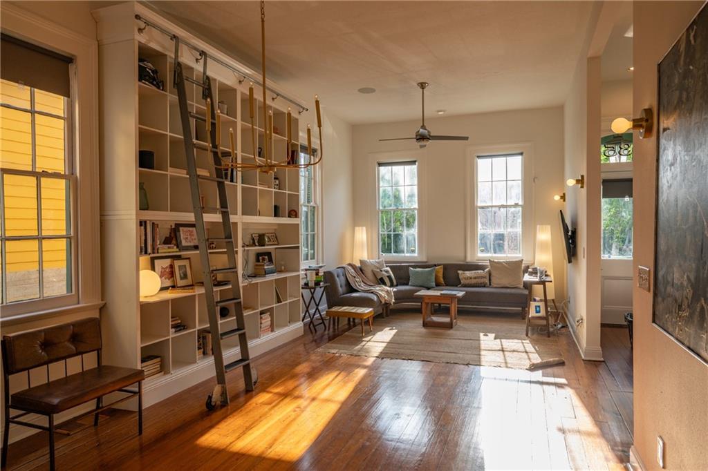 Homes for sale in New Orleans, LA | 635 Saint Ferdinand St, New Orleans, LA 70117 | MLS# 2548719