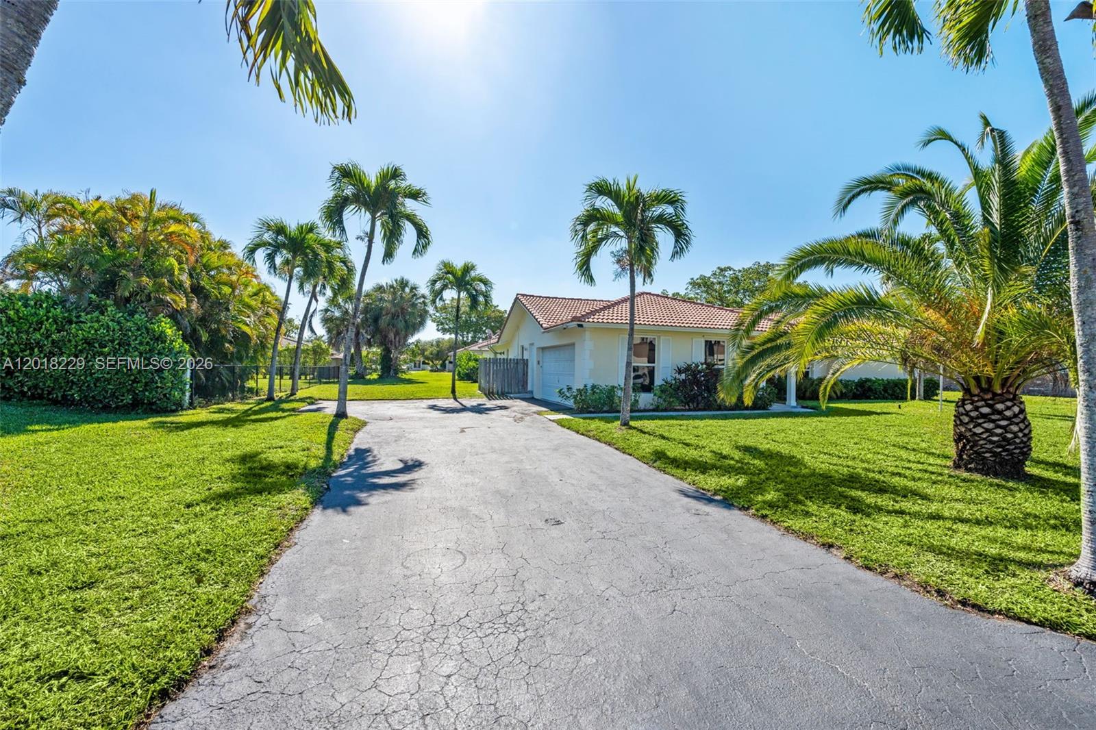 Property photo # 1