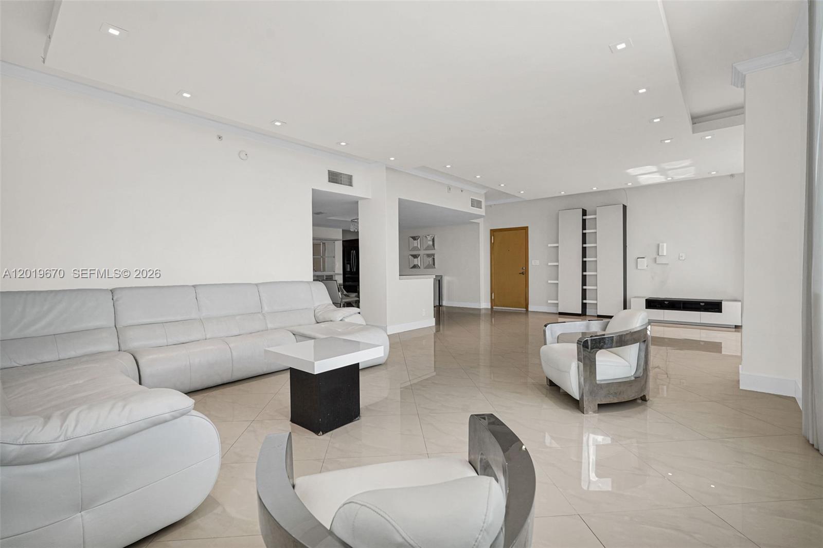 Property photo # 3