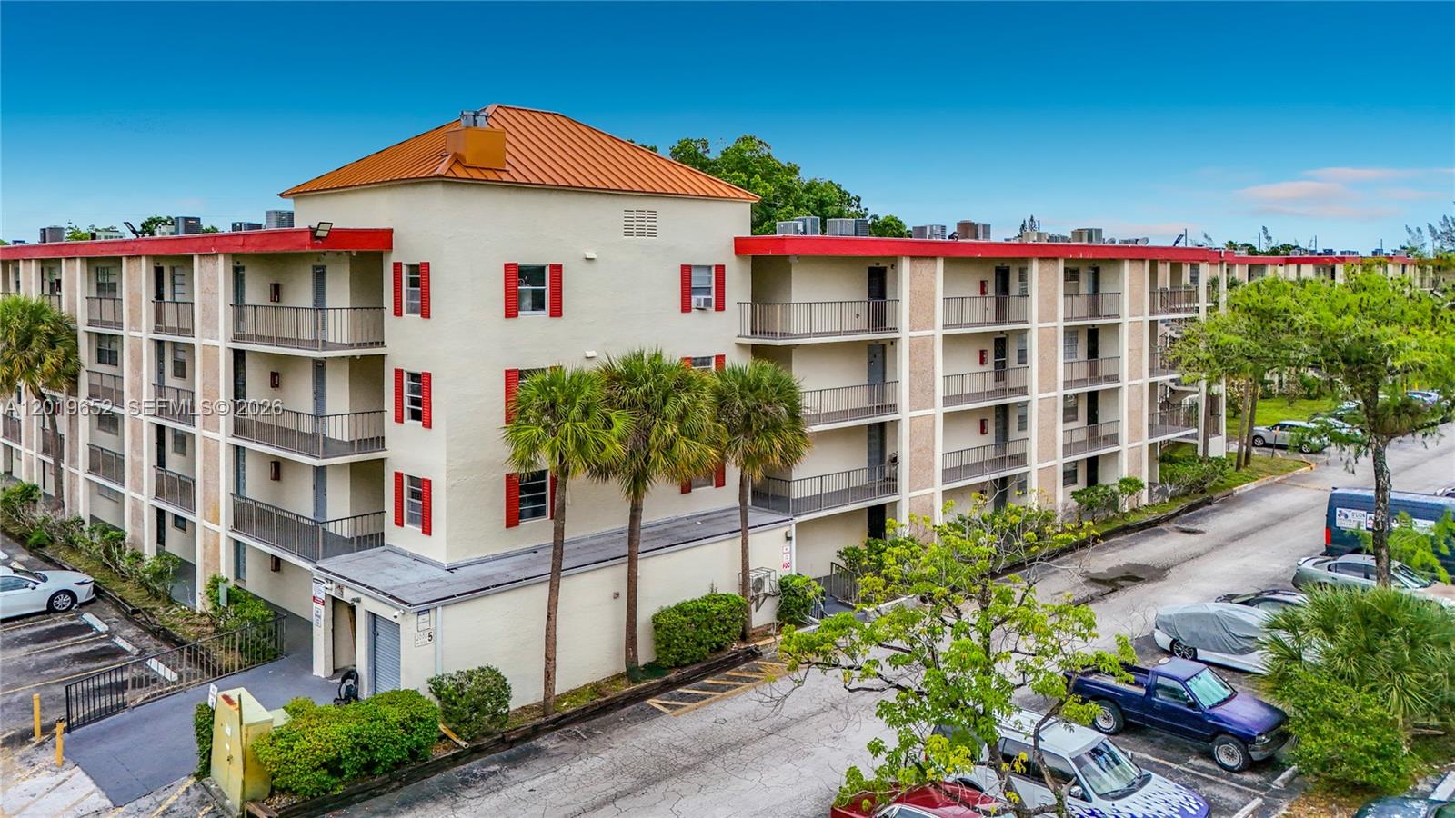 Cypress Chase Condo No 5