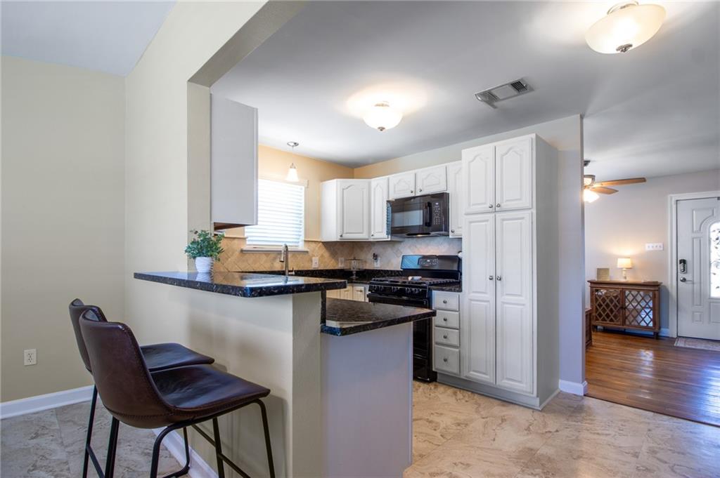 Homes for sale in Metairie, LA | 717 N Howard Ave, Metairie, LA 70003 | MLS# 2556008