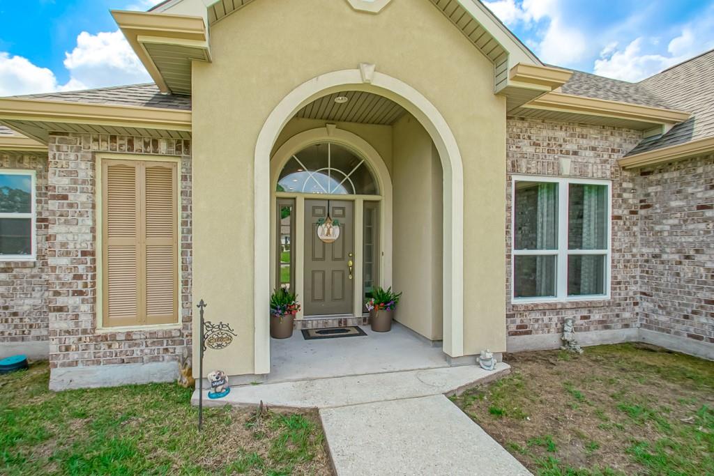 Homes for sale in Luling, LA | 214 Hawthorn Dr, Luling, LA 70070 | MLS# 2558299