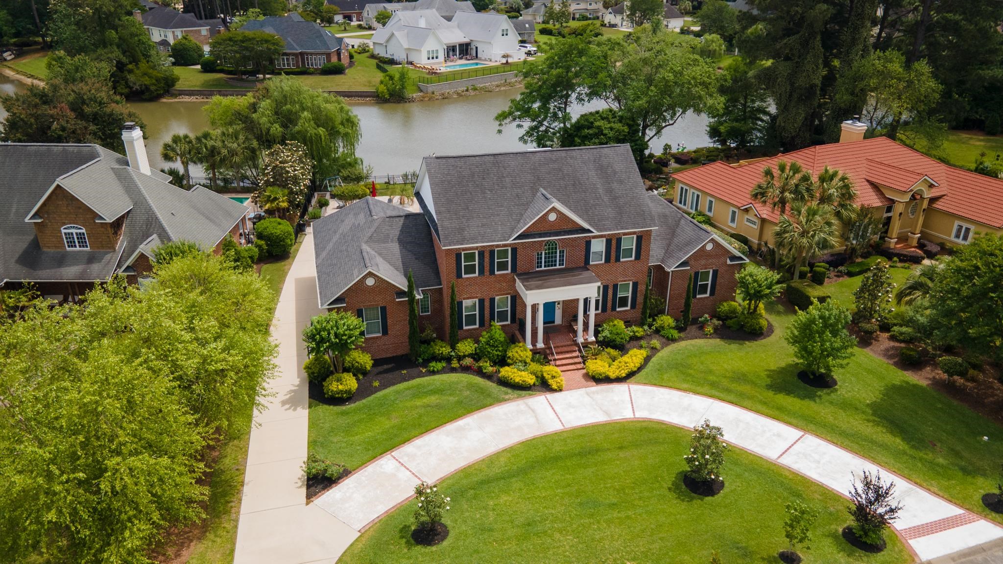 2612567 | Photo 42
