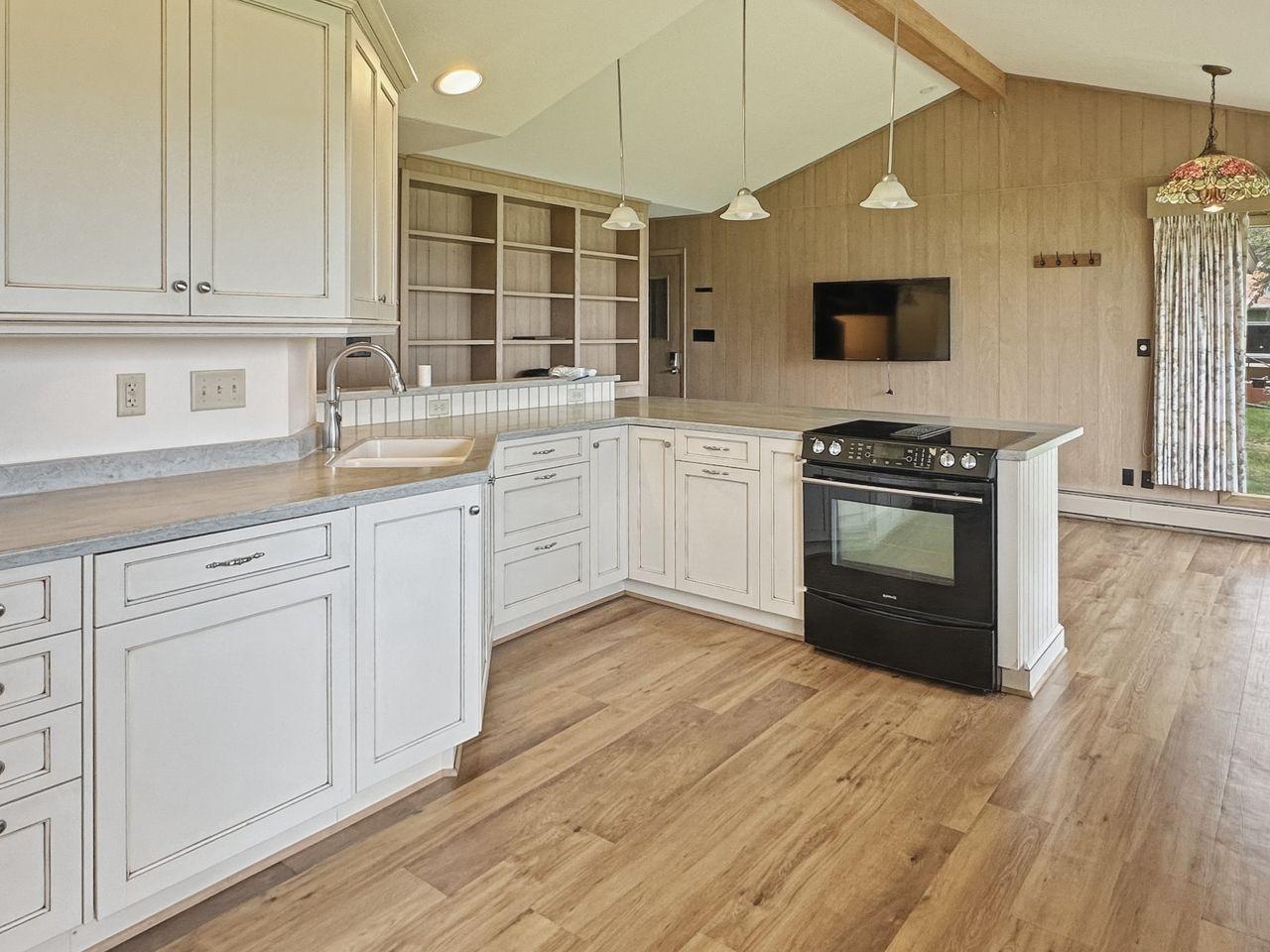 Boom Lake Property 725 Lake Shore Dr Photo 15
