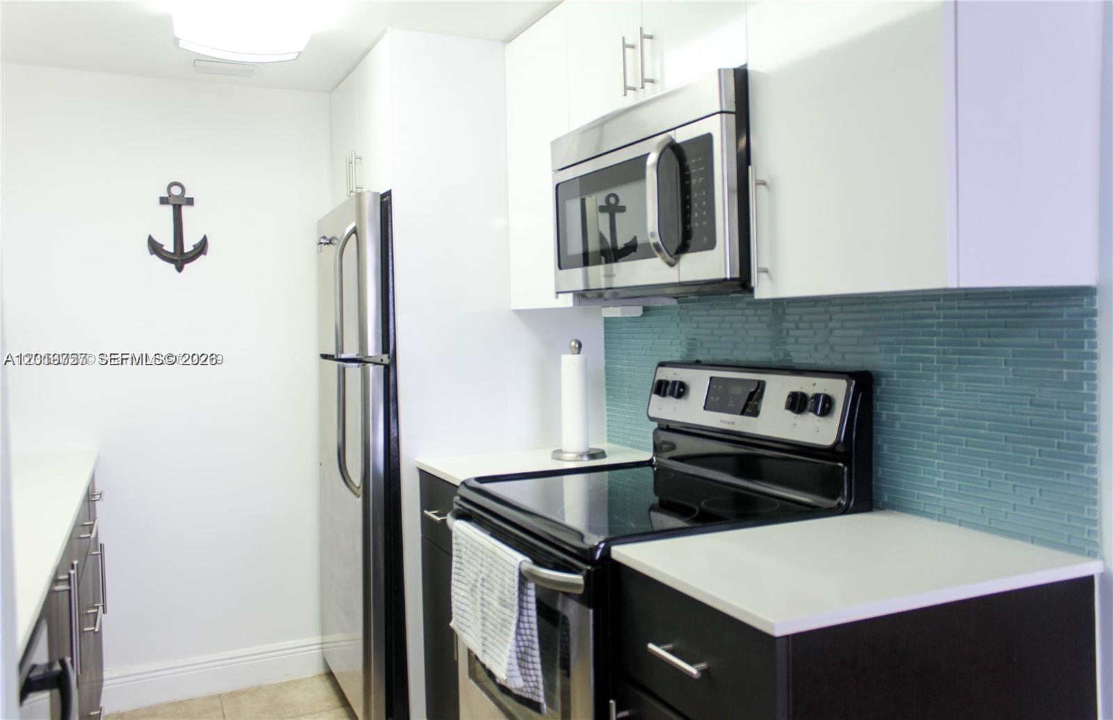 Property photo # 9