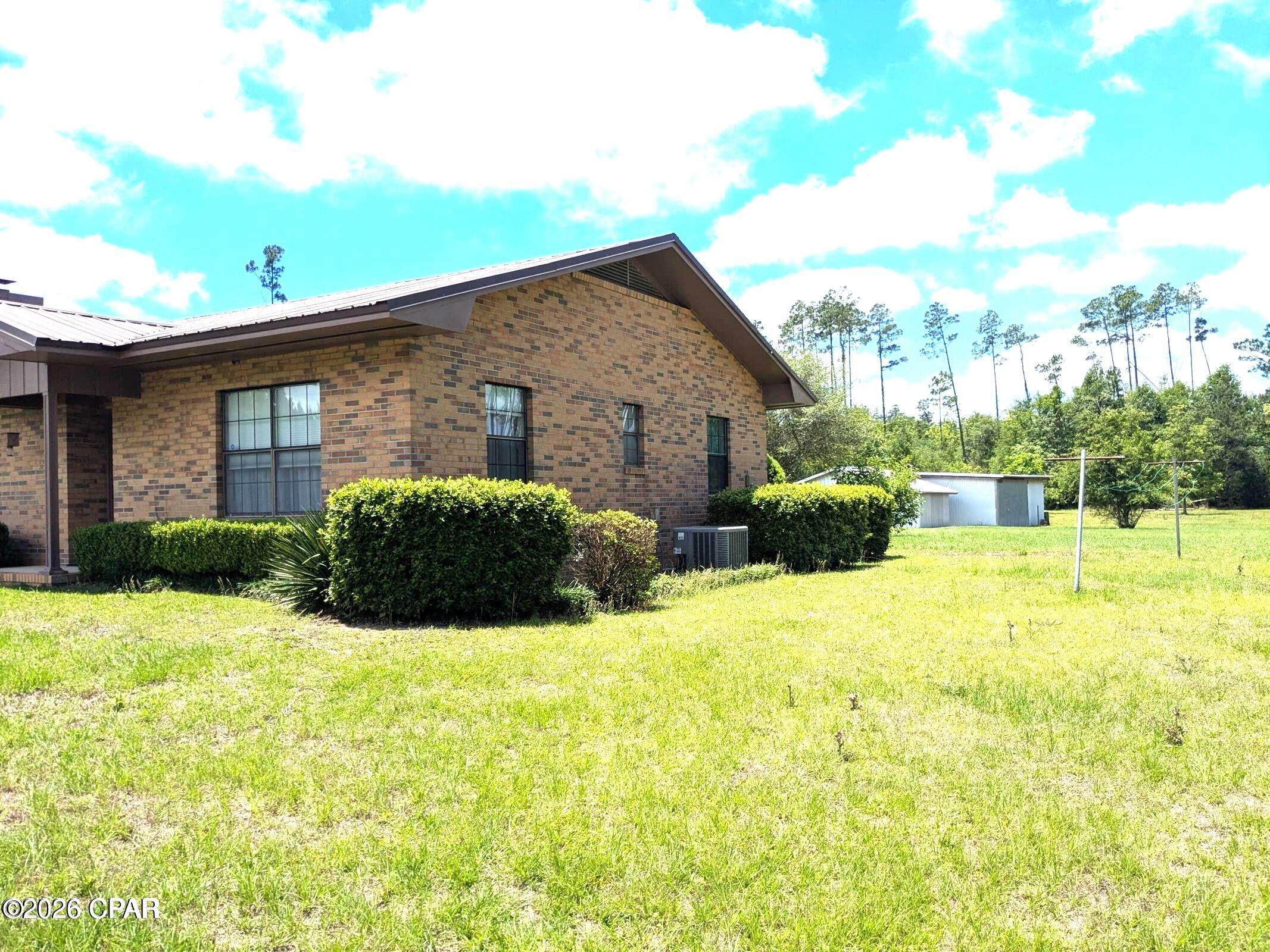3rd image of 1309 Fairview Rd, Marianna, FL 32448 | MLS# 789900