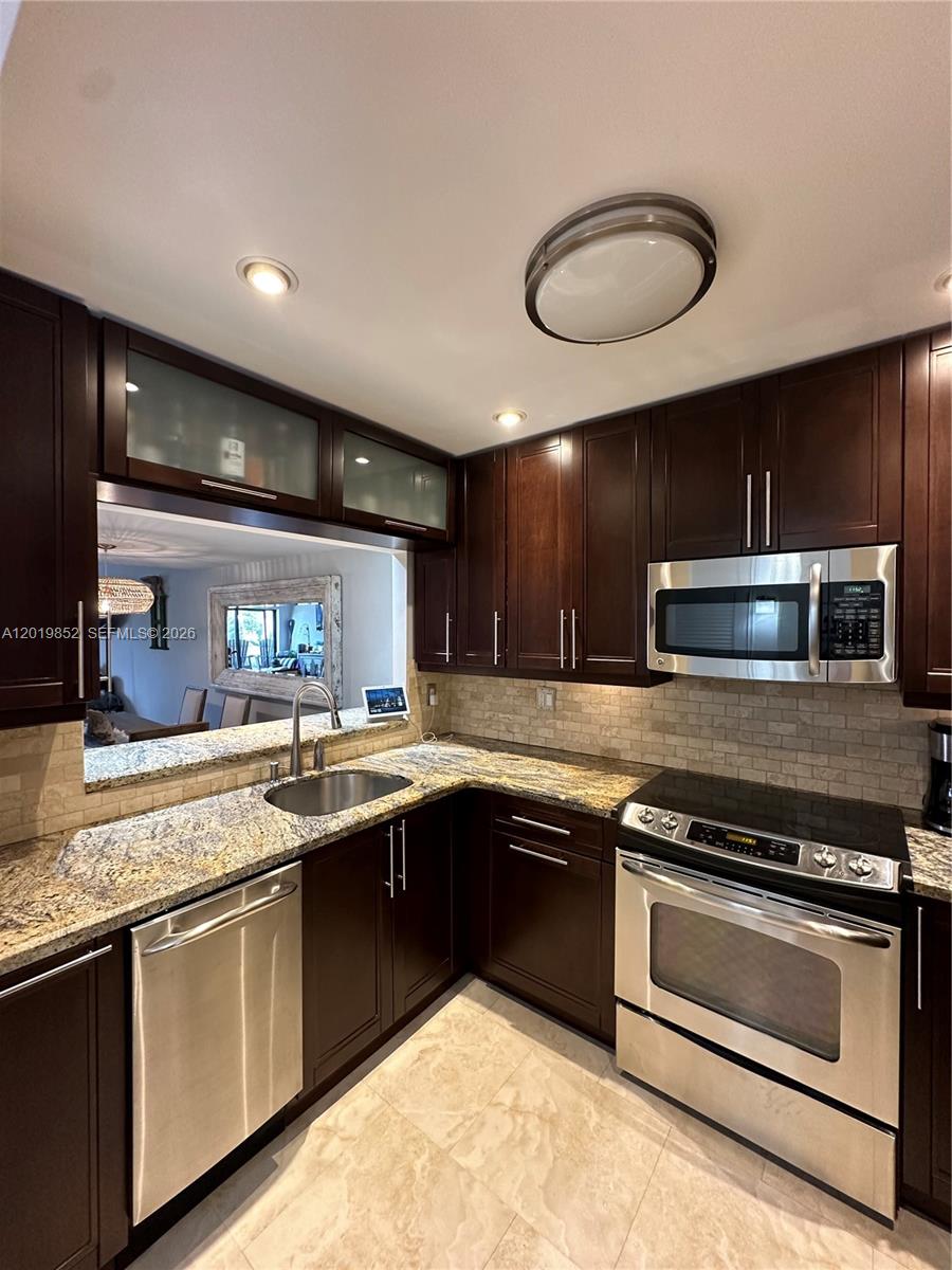 Property photo # 8