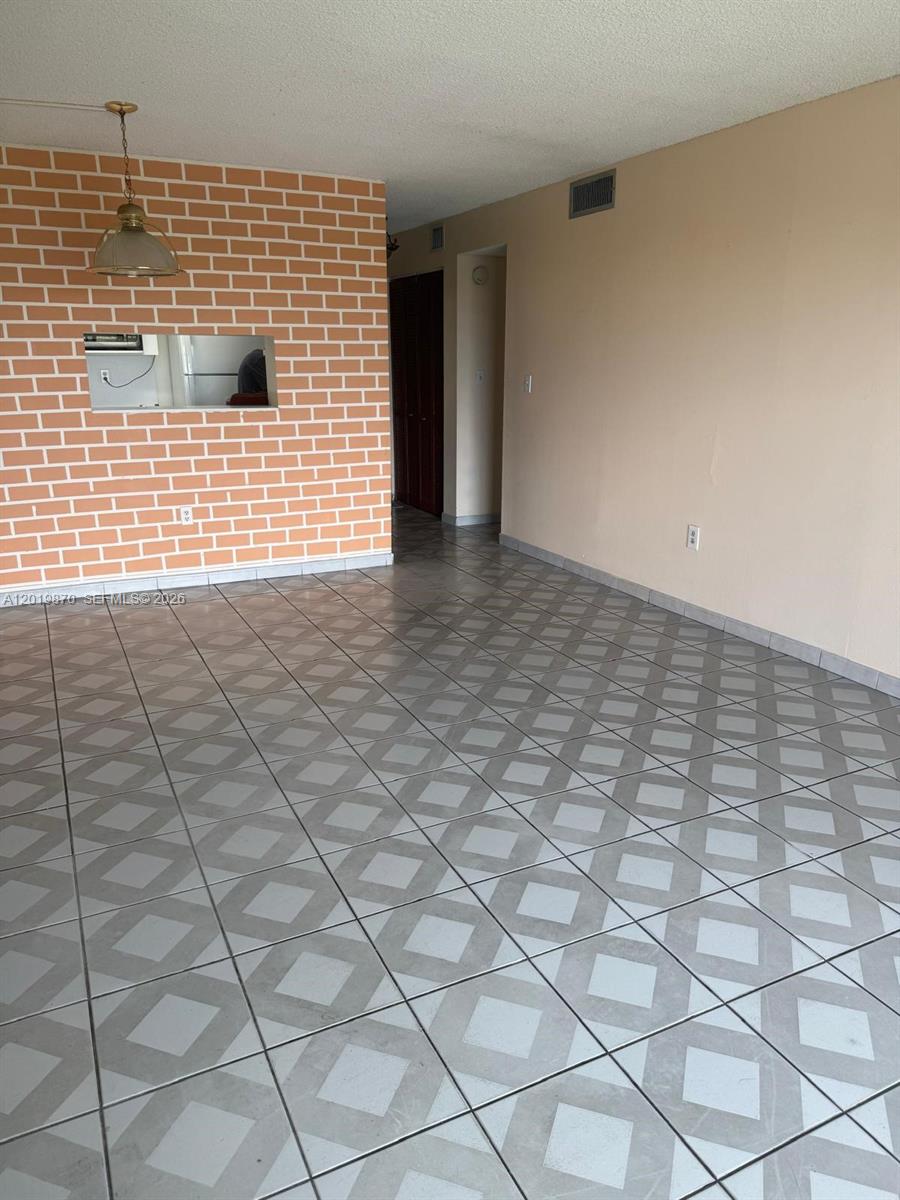 Castillian Club Condo